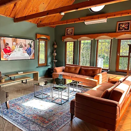 Base Kirkpinar Detached With Pool *