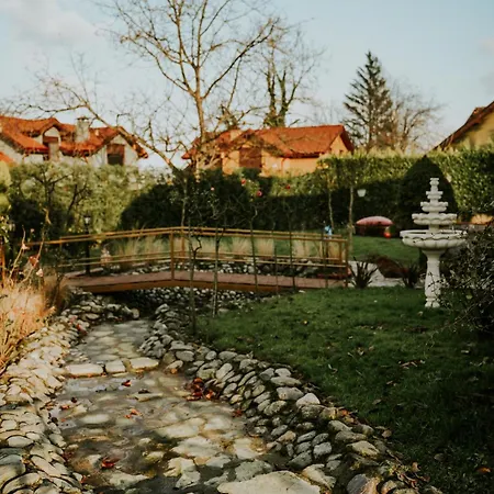 Villa Base Kirkpinar Detached With Pool