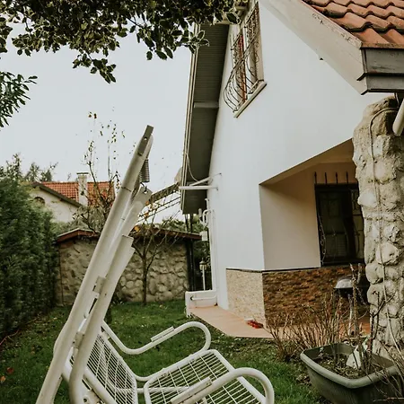 Base Kirkpinar Detached With Pool *