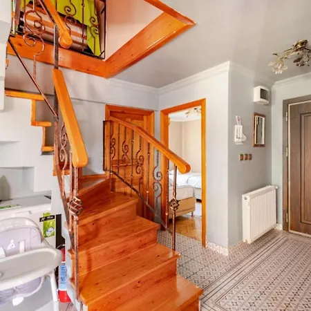 Base Kirkpinar Detached With Pool Villa Sapanca