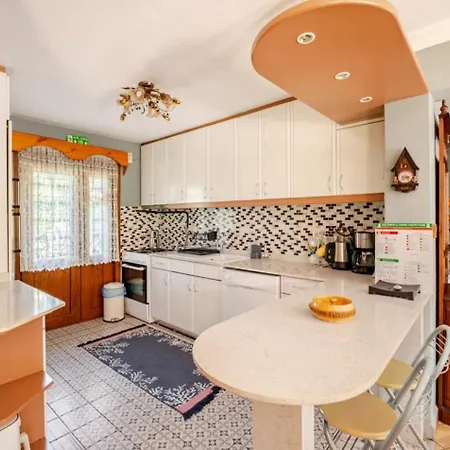 Base Kirkpinar Detached With Pool